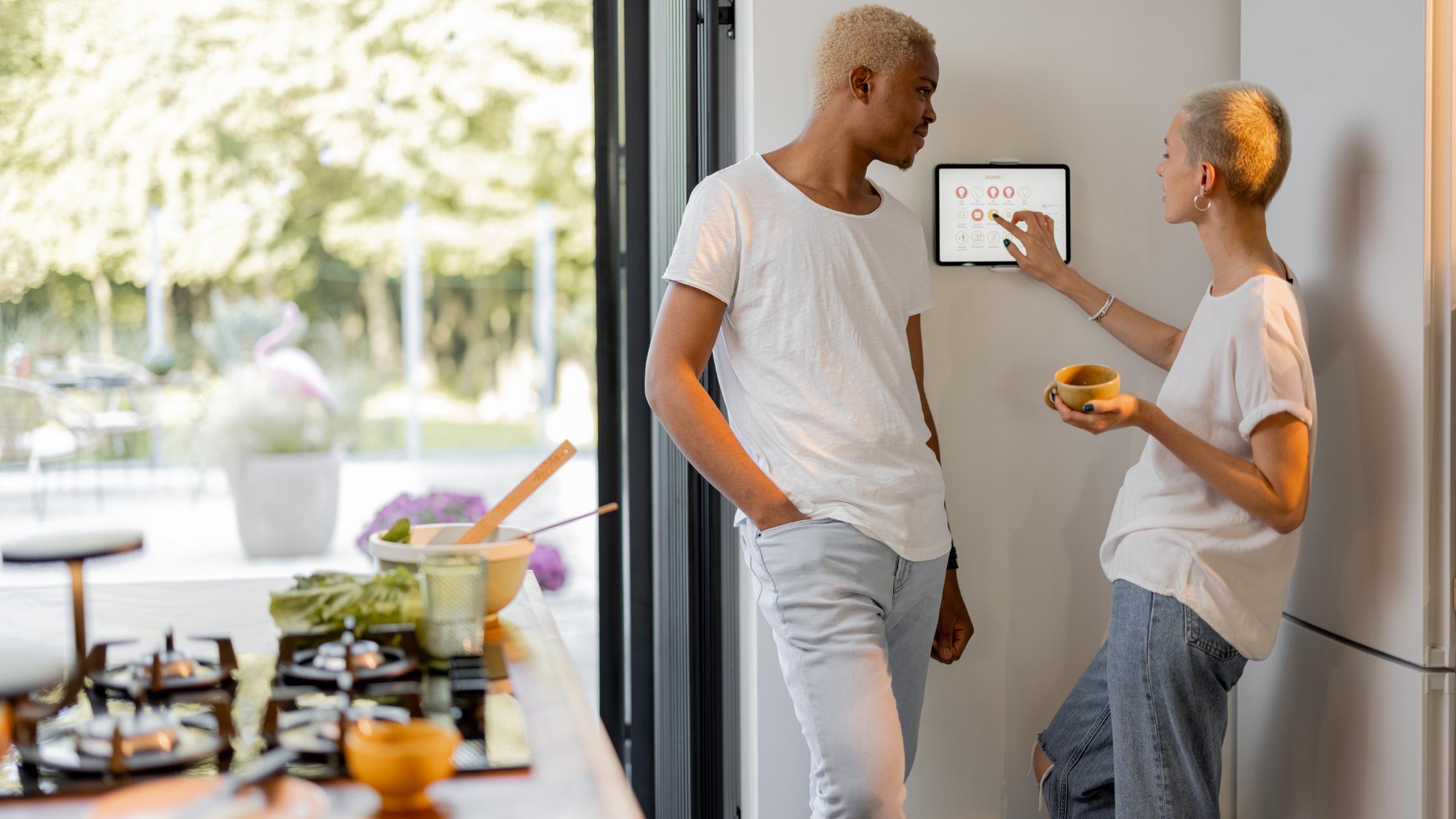 能源行业的数字信任 - 使用墙上恒温器的人们